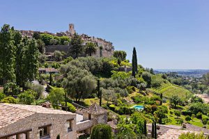 Tour a Saint-Paul-De-Vence