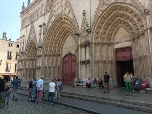 Guided tour in Lyon, Romain Bouchaud