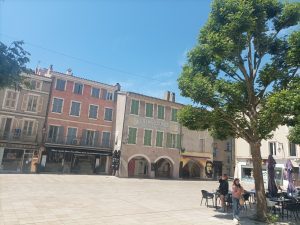 Ekskursija su gidu Montélimare, Romainas Bouchaud