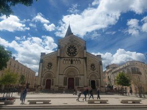 Tour to Nîmes