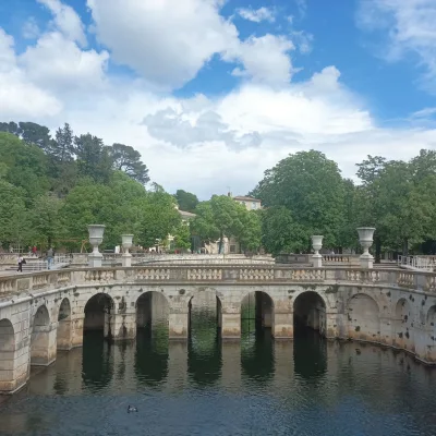 Visita a Nimes i Pont du Gard – 8 hores