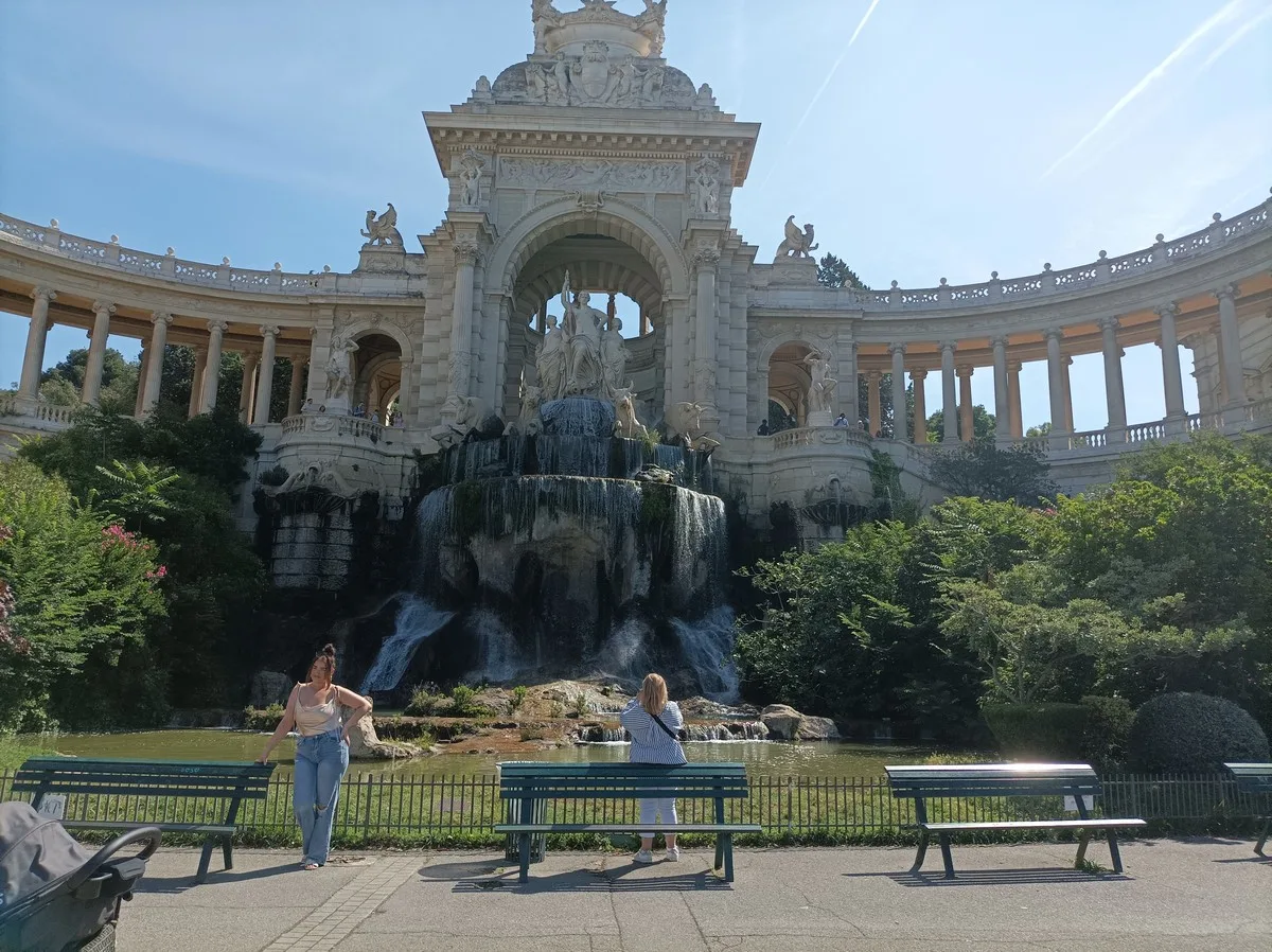 Экскурсія па Марсэлі, Рамэн Бушо