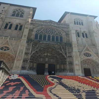Guided tour in Vienne – 2 hours