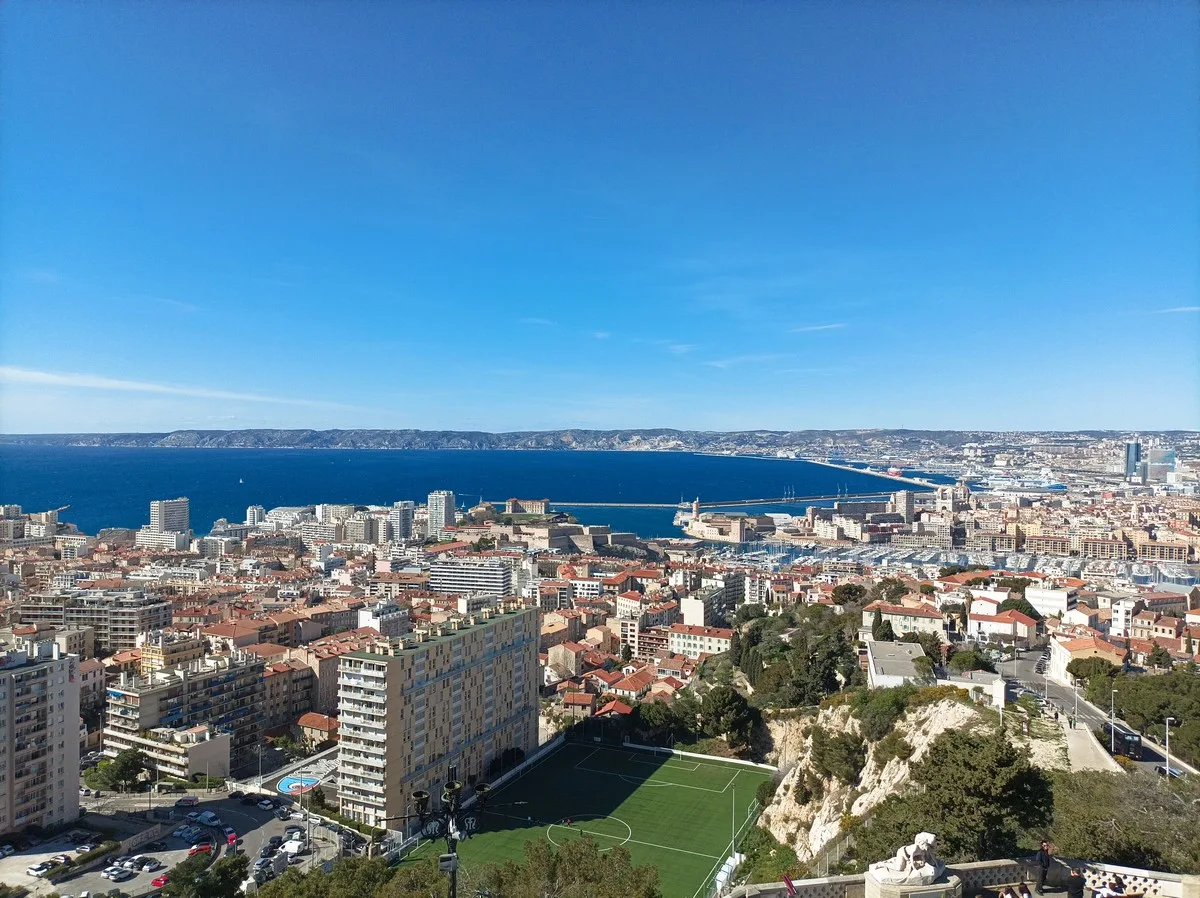 Tour nach Marseille, Romain Bouchaud