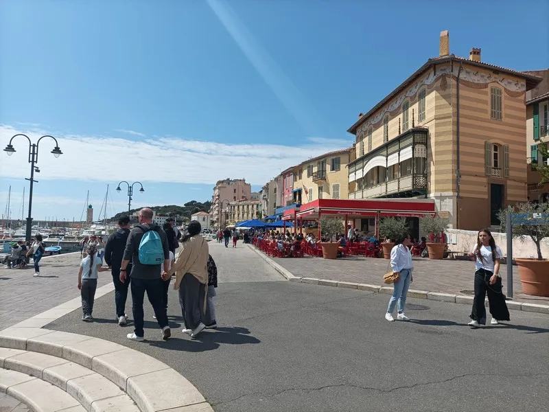 Tour a Cassis