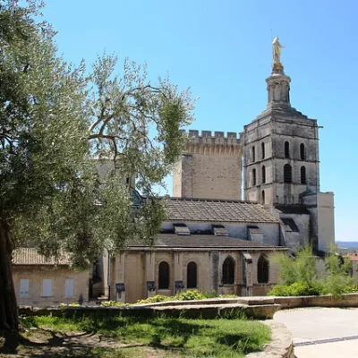 Tour to Avignon and Pont du Gard – 8 hours