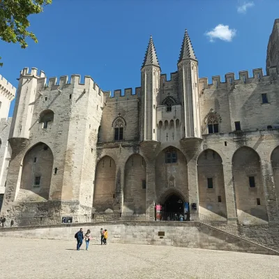 Avignon Private Tour – 4 hours