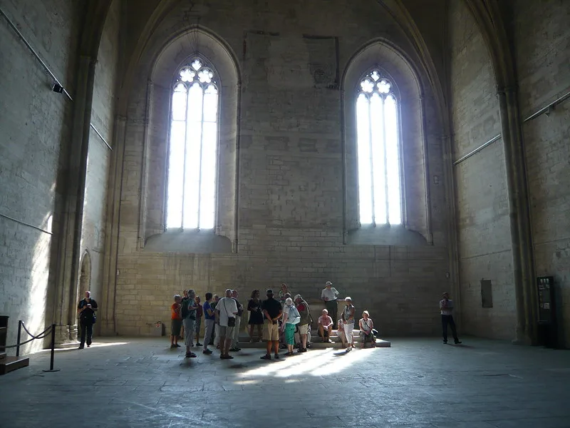 Avignon tour guide, Romain Bouchaud