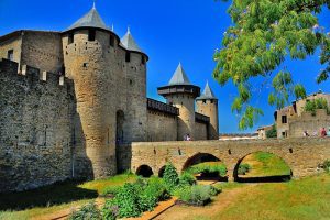 Udhërrëfyes turistik në Carcassonne