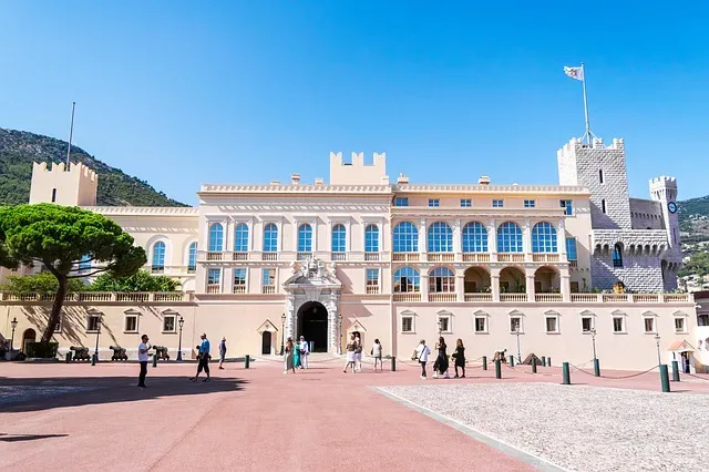 Monaco walking tour, Monaco tour guide