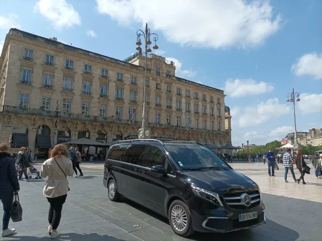 Provence Private Tour, Tour to Avignon, Romain Bouchaud
