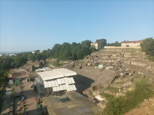 Mawra bi gwida ta' Lyon Fourvière, Romain Bouchaud