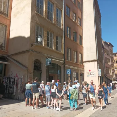 Guided tour in Lyon, Romain Bouchaud