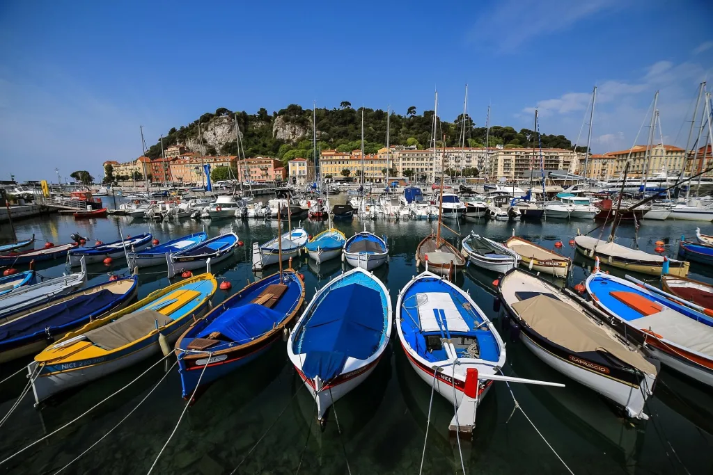Tour to Nice, The port of Nice