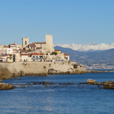 Guided tour in Antibes – 2 hours