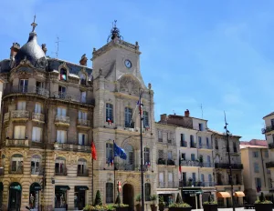 Mawra bi gwida f'Béziers