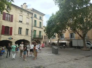 Екскурсія в Юзес, Ромен Бушо