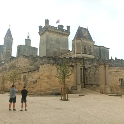 تور با راهنما در Uzès – 2 ساعت