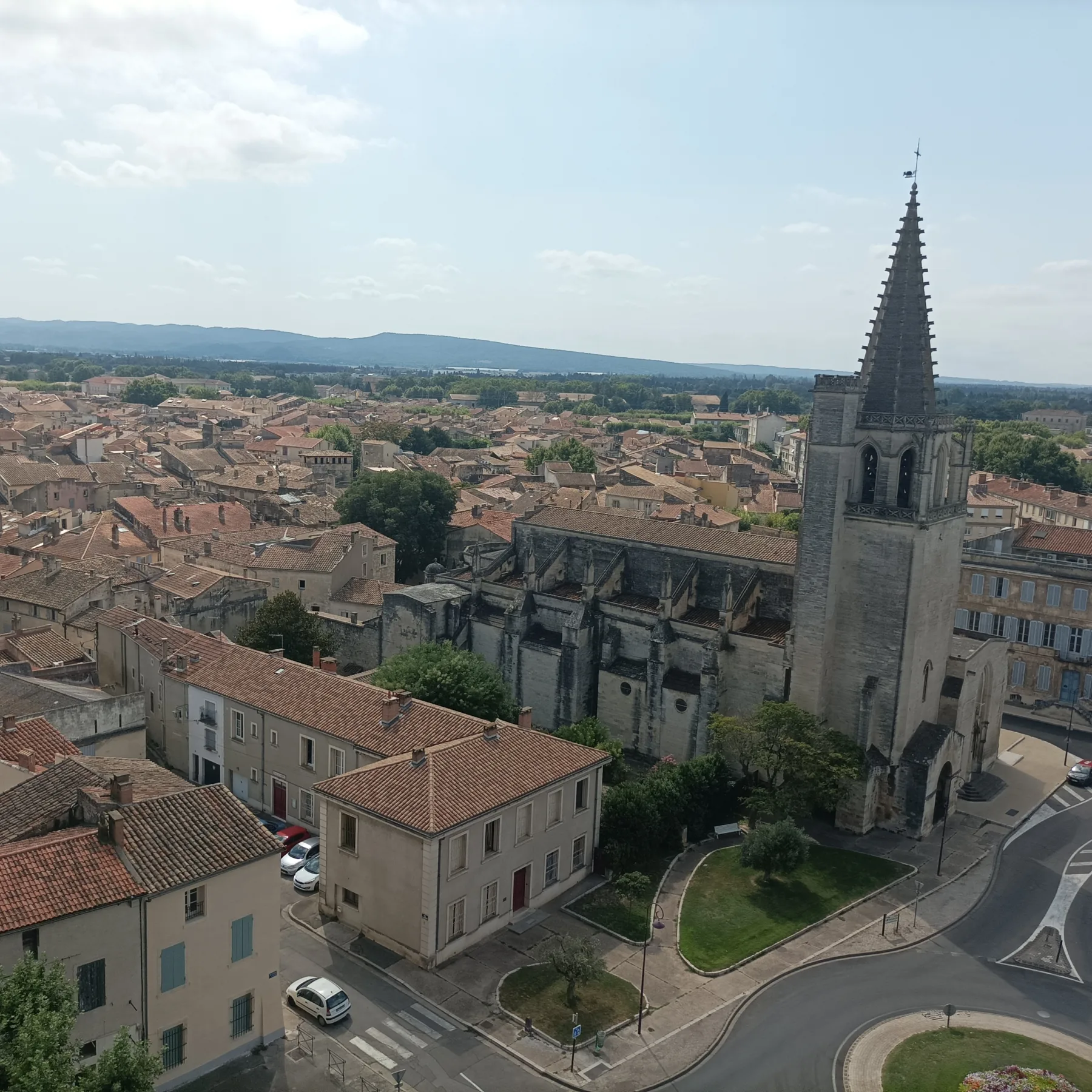 Guided tour in Tarascon