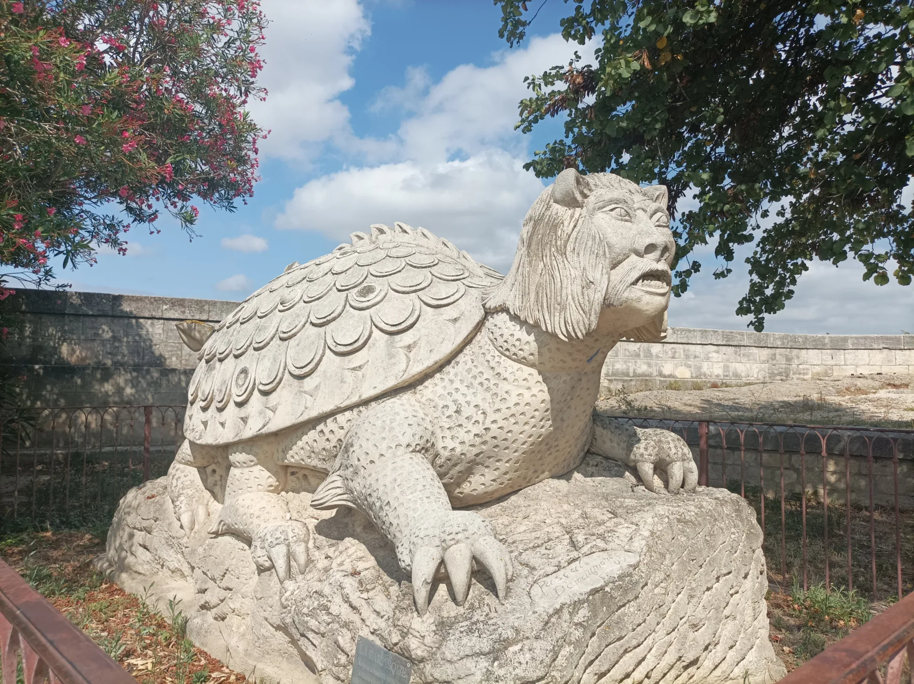 Visit Tarascon