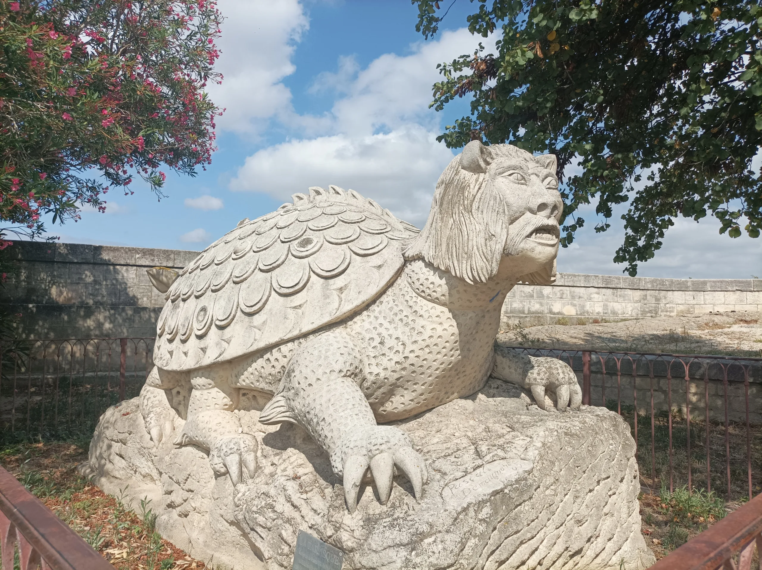 Visit Tarascon